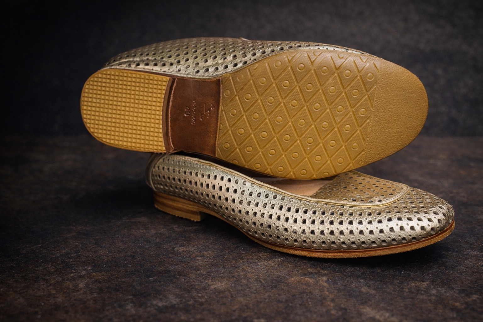 Reparação de sapatos em Faro — Atelier Fiães